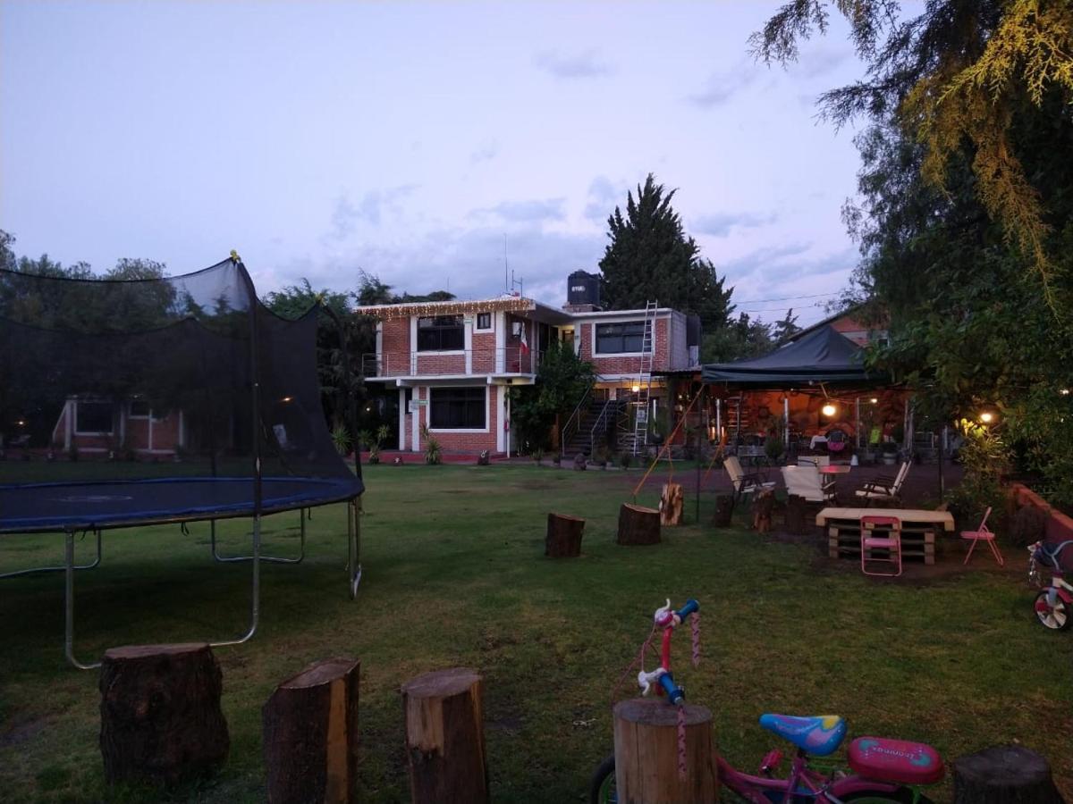 Telpochcalli Hotel & Temazcal ซาน ฮวน ตีโอตีฮัวคัน ภายนอก รูปภาพ